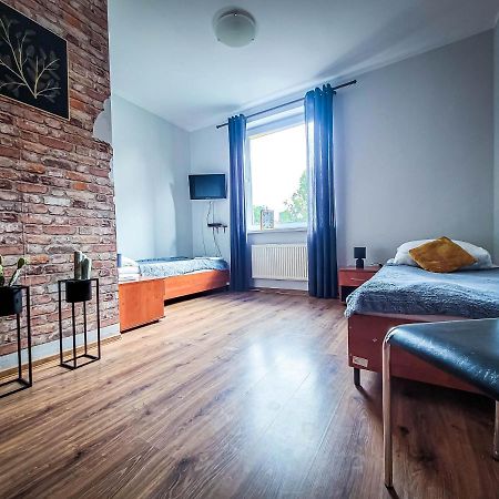 Osrodek Sportowo-Wypoczynkowy Hotel Choszczno Bagian luar foto